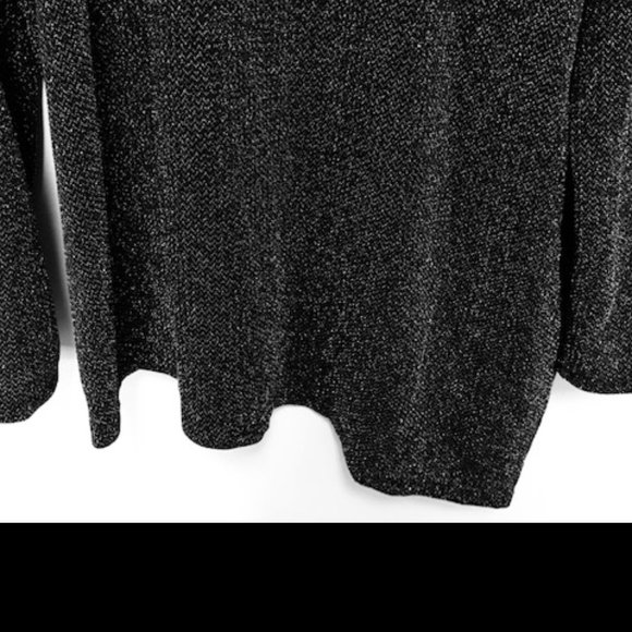 DIANE GILMAN LINED NAVY W/SPARKLING SILVER ASYMETRICAL TOP - Picture 3 of 4